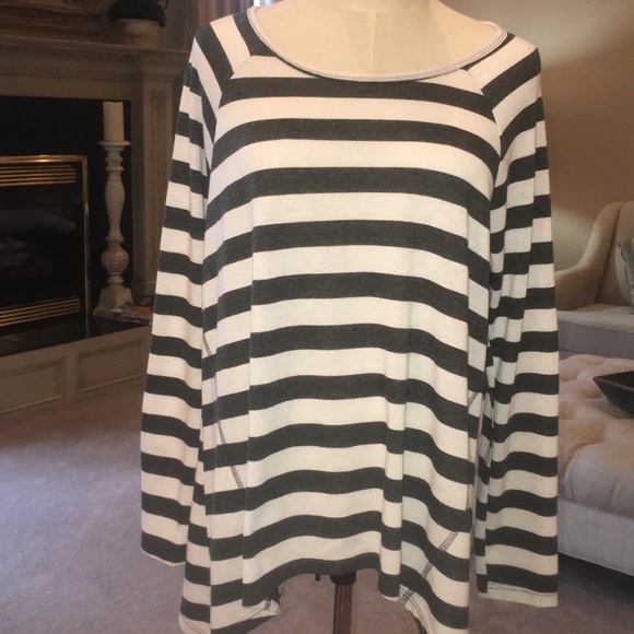 Silverwear black and white striped cotton sweater - Picture 2 of 5